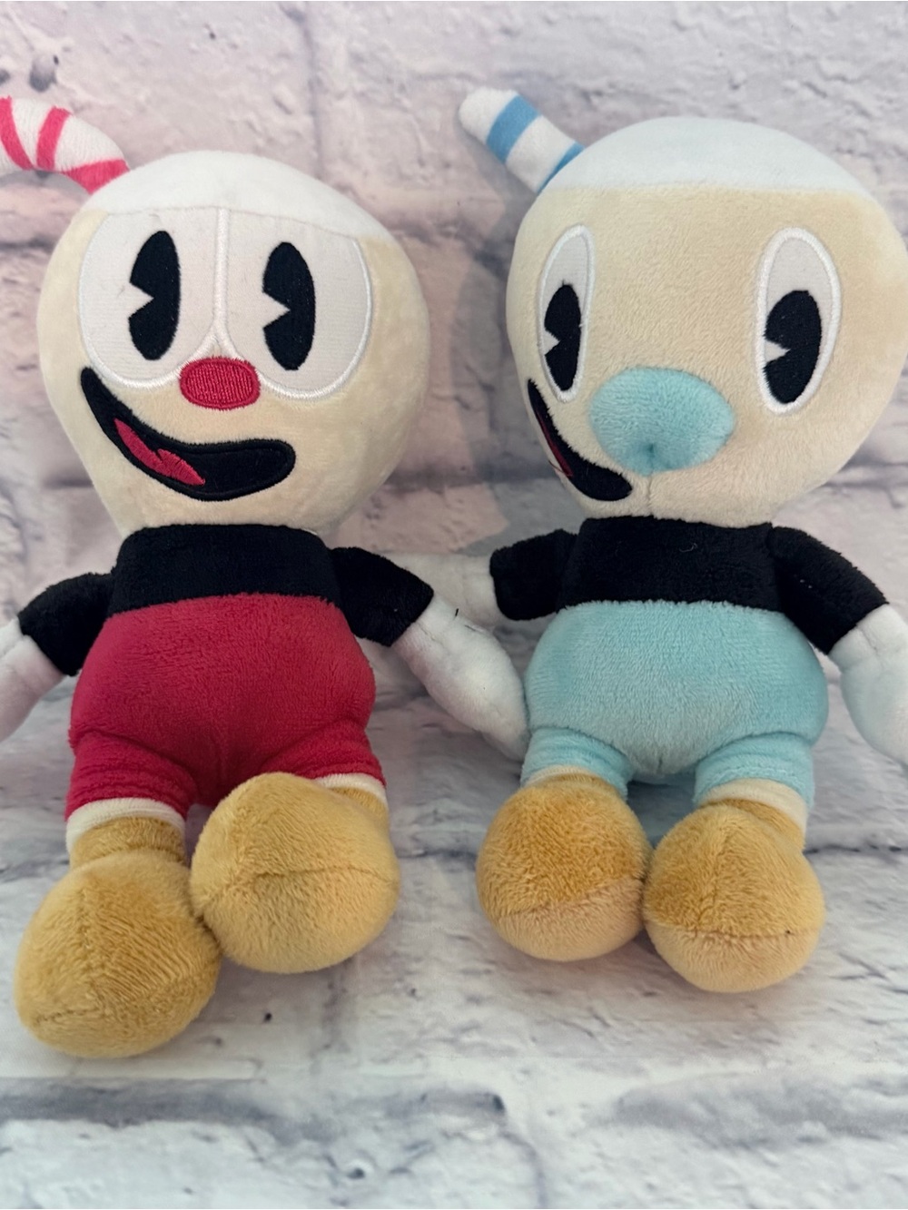 Cuphead & Mugman Plush Toy Set of 2 9"